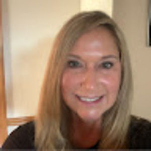 Meet your Posher, Debra